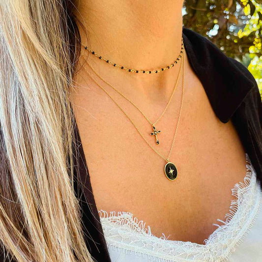 Black oval star silver