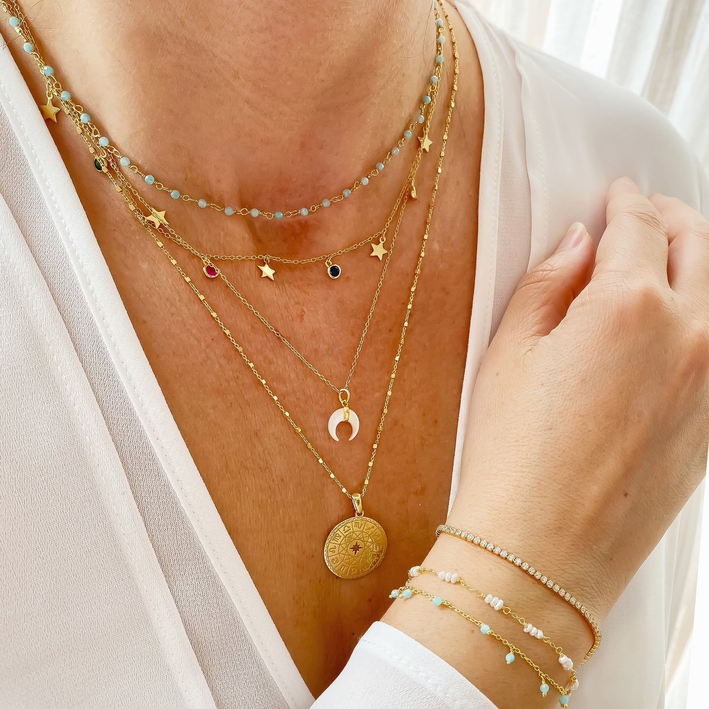 Small nacar moon gold - ByMirelae