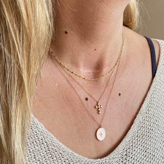 White oval star gold - ByMirelae