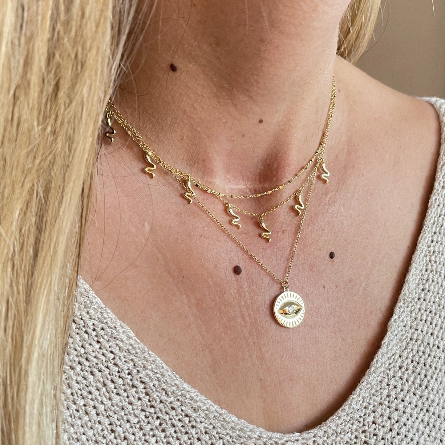 Zirconia eye oval gold