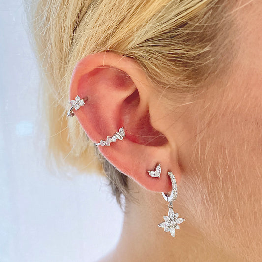 White zirconia petals silver - ByMirelae