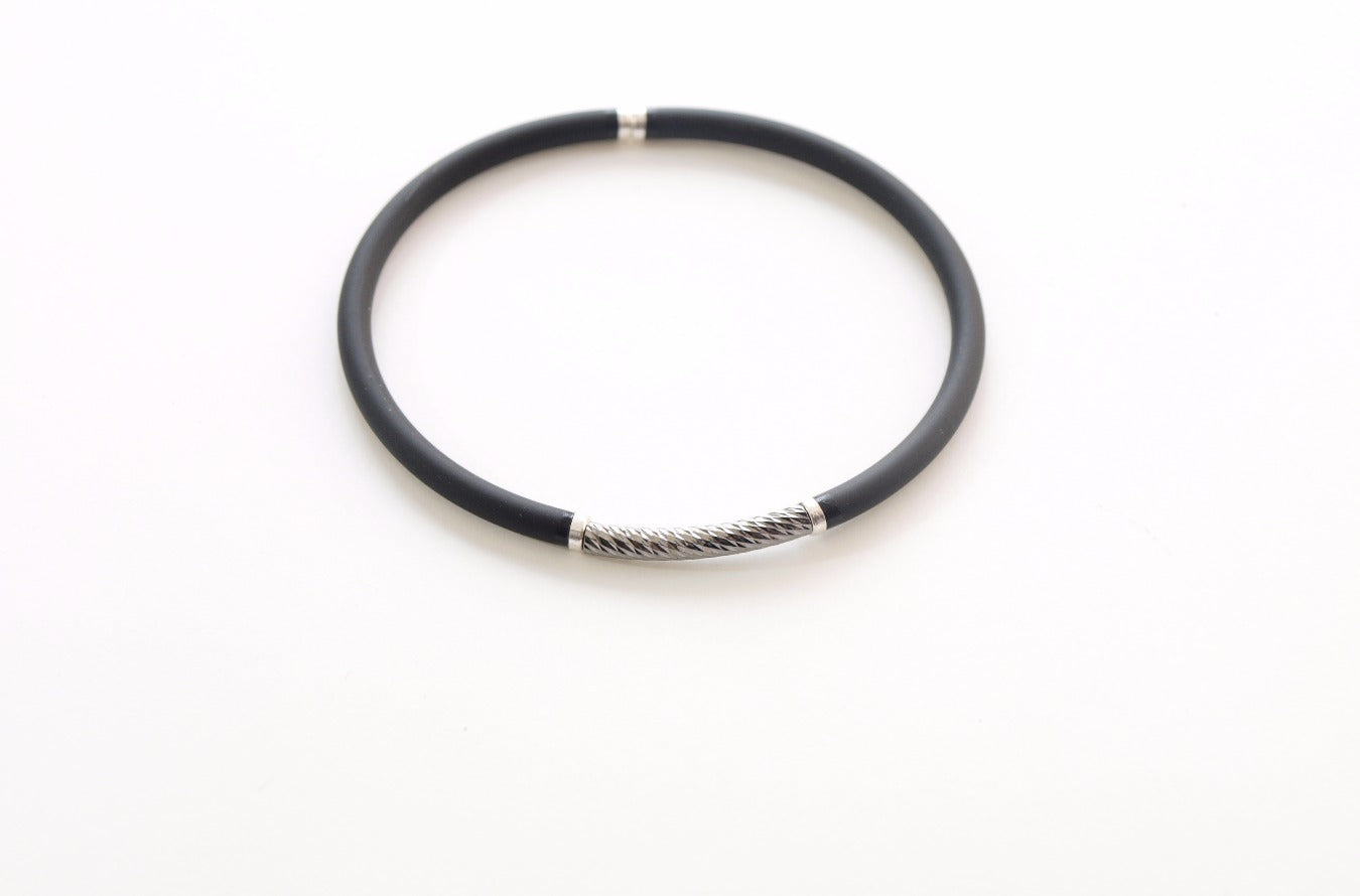 Black elegance silver tube - ByMirelae