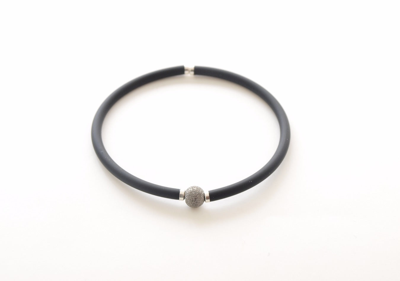 Black elegance Swarovski diamond - ByMirelae