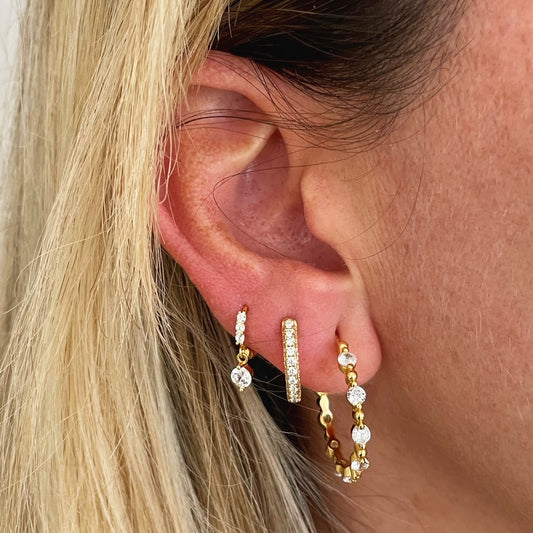 Big white zirconia hoop gold