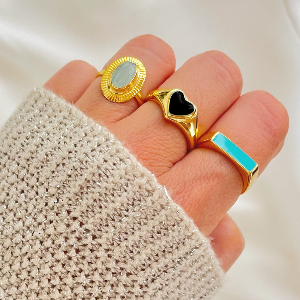 Black enamel heart gold