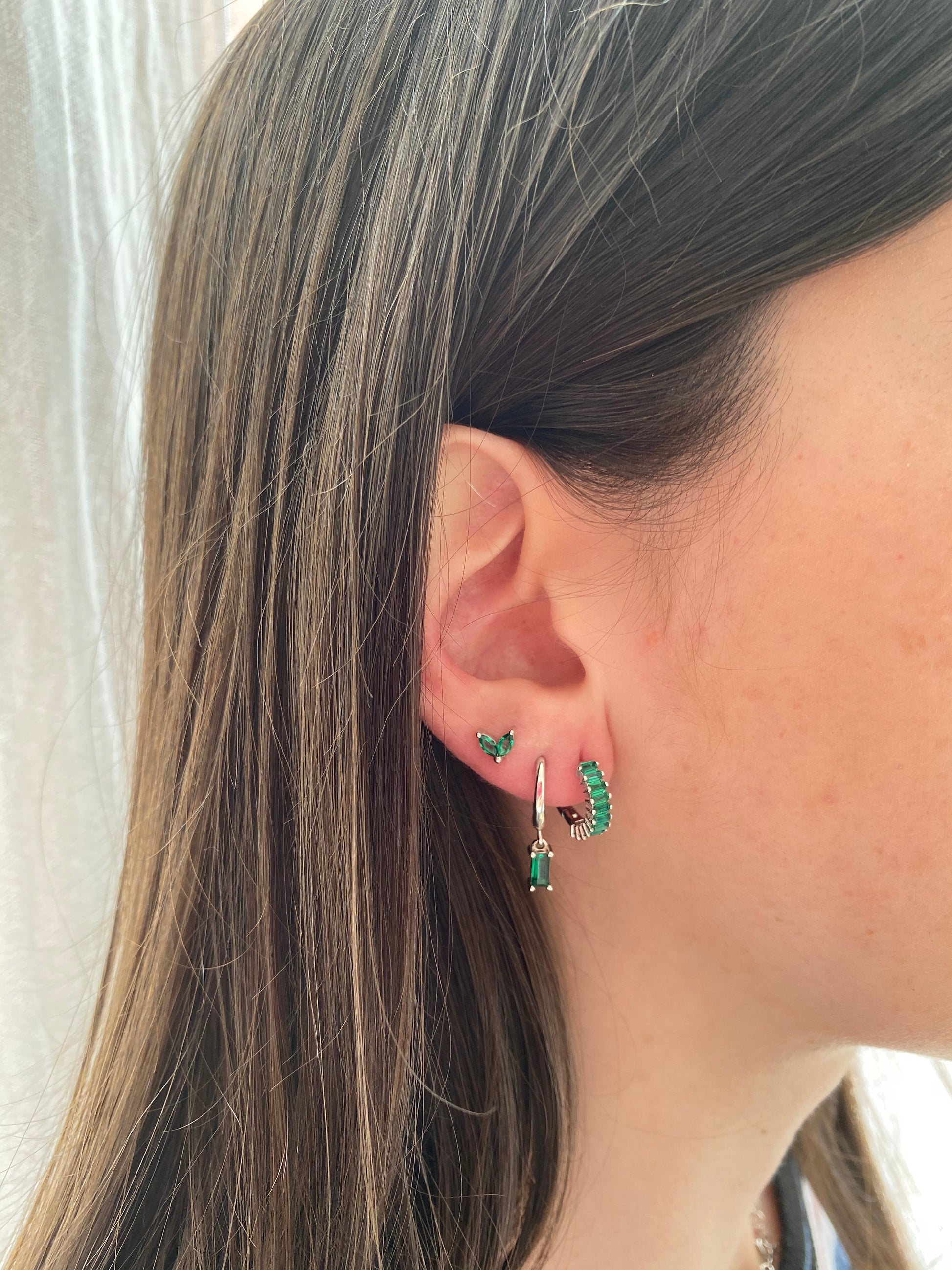 Green zirconia rectangle hoop silver - ByMirelae