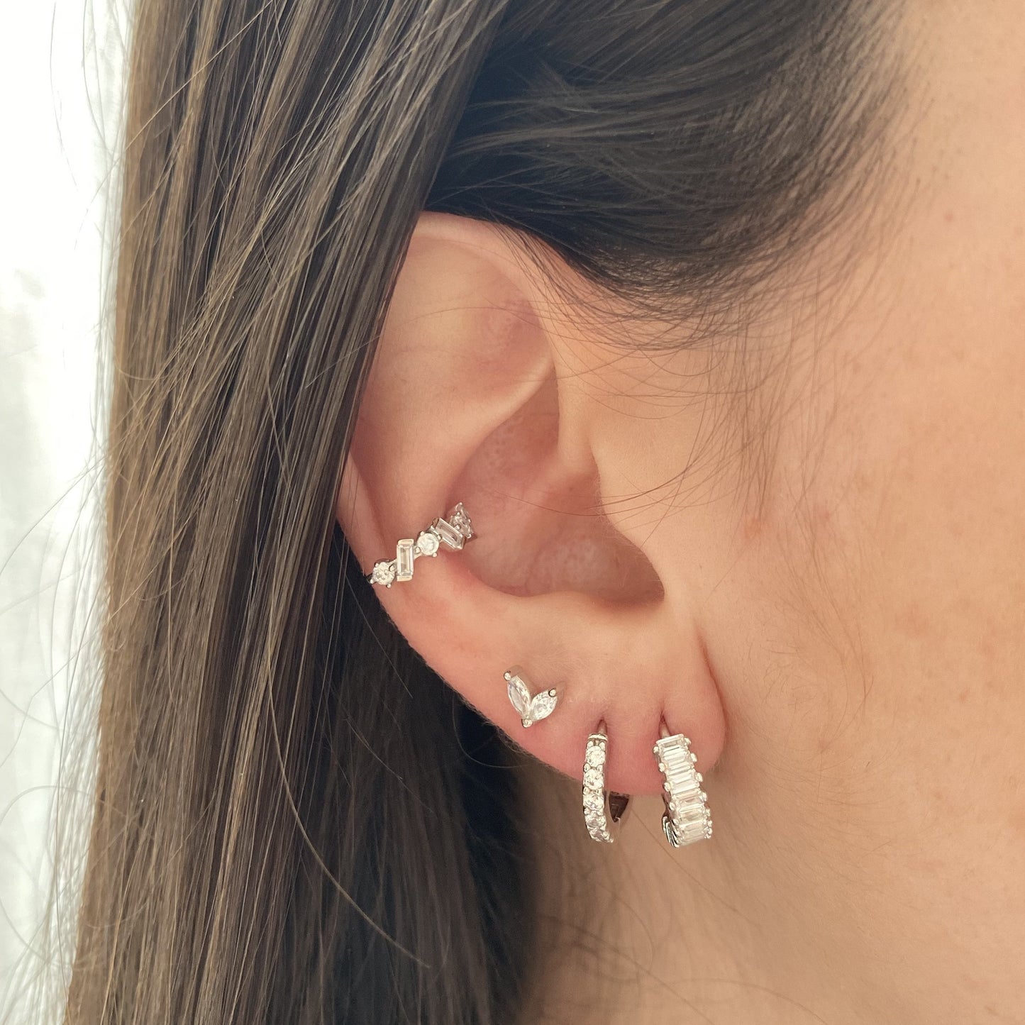 White zirconia baguette silver - ByMirelae