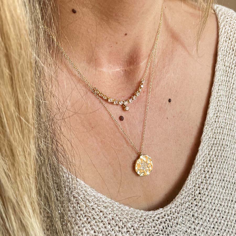 Zirconia star hammered gold