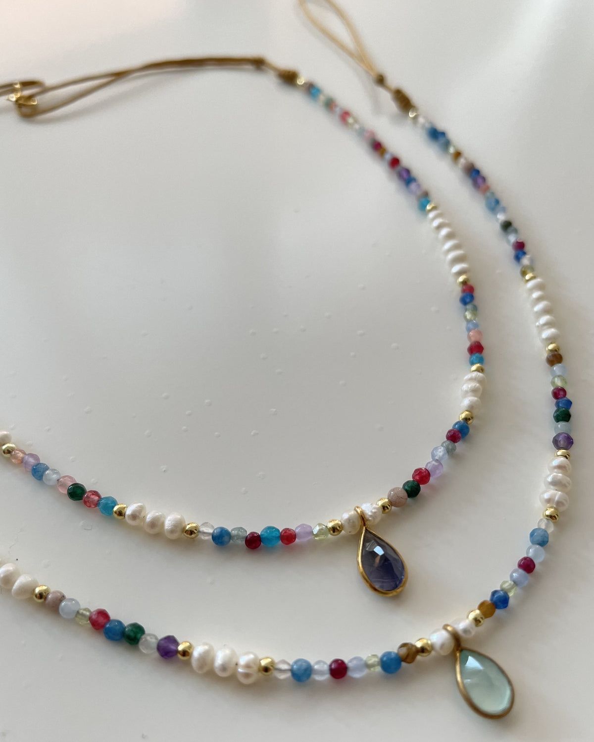 Rainbow &amp; pearl necklace