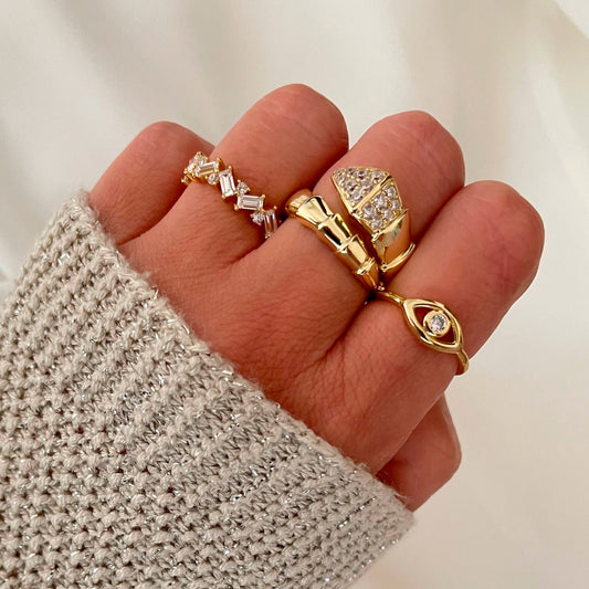 Zirconia eye ring gold