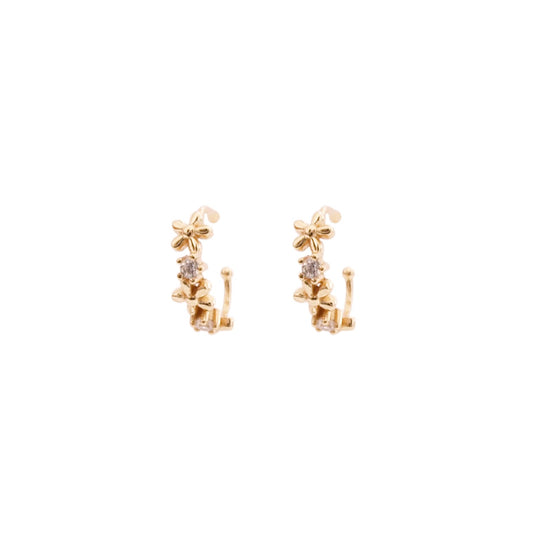 Zirconia flower ear cuff gold - ByMirelae