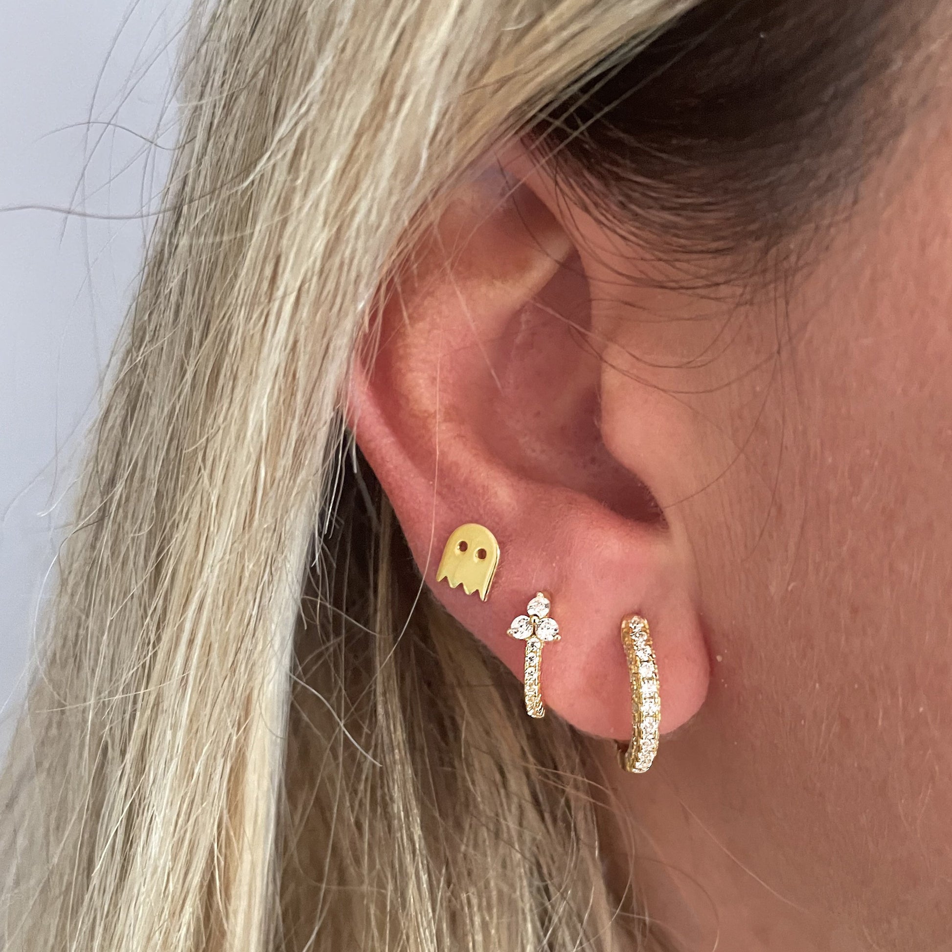 Three zirconia big hoop gold - ByMirelae