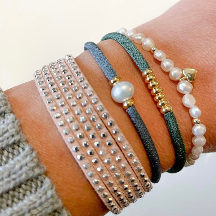 Dark elastic bracelet silver